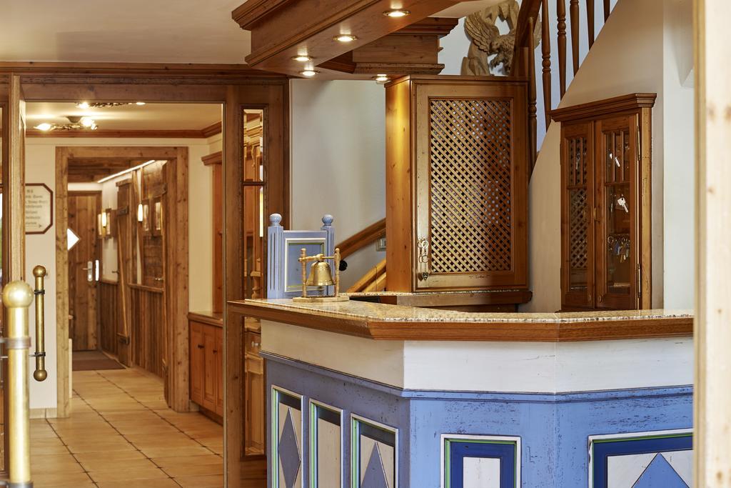 Hotel Adler Oberstaufen Buitenkant foto
