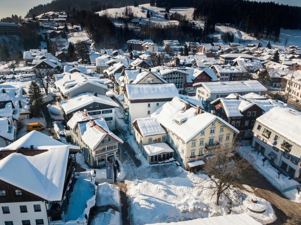 Hotel Adler Oberstaufen Buitenkant foto